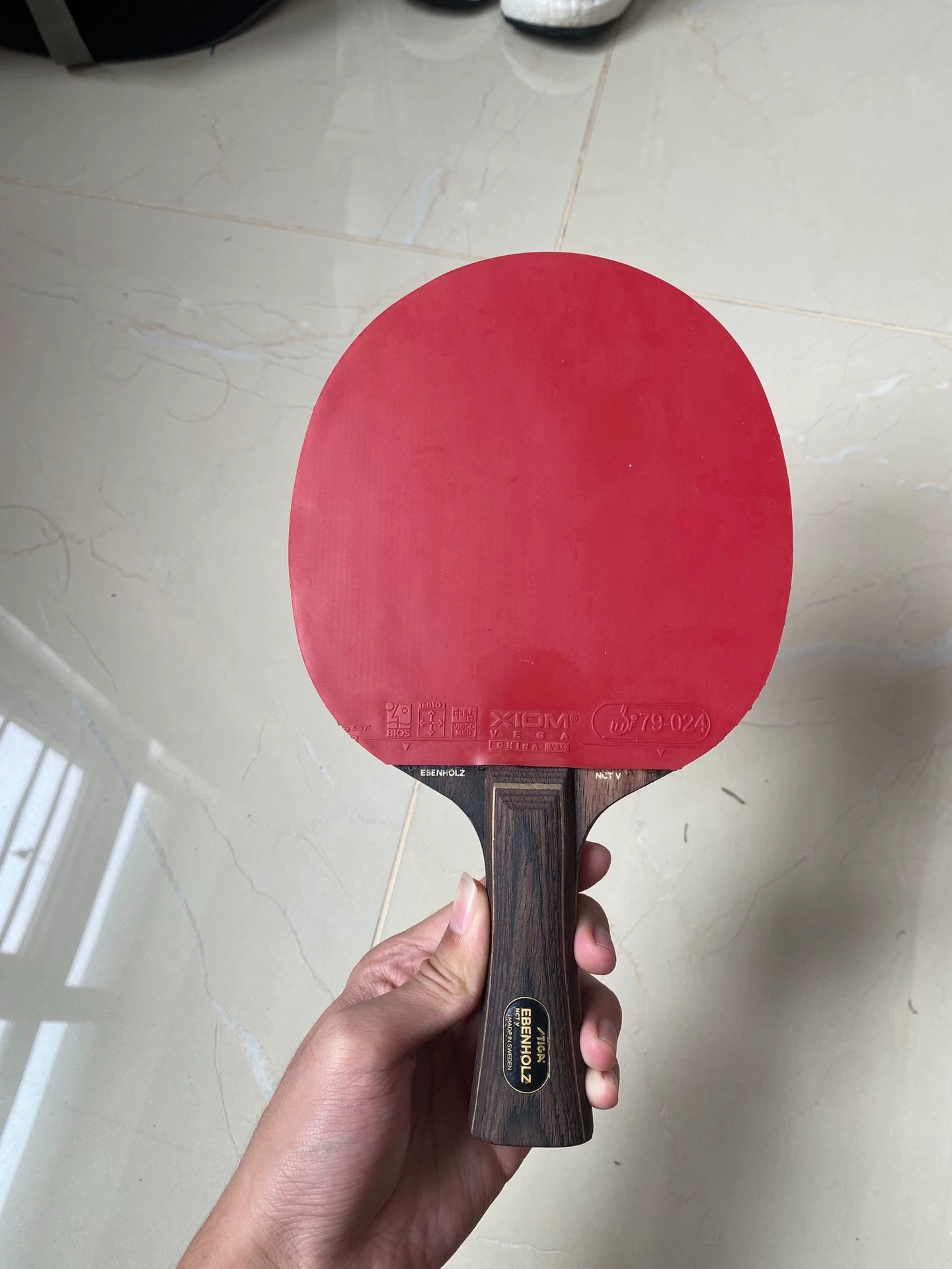 欧版斯蒂卡黑檀5 保真，轻微小磕碰，板面没有拉丝，打的很少